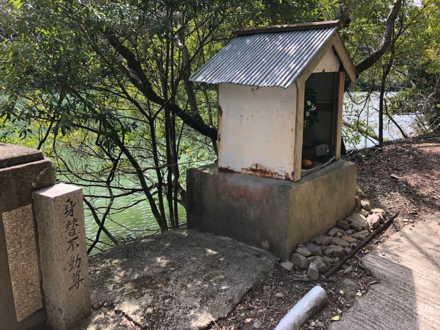f:id:cippillo:20180427084435j:plain f:id:cippillo:20180427084435j:plain