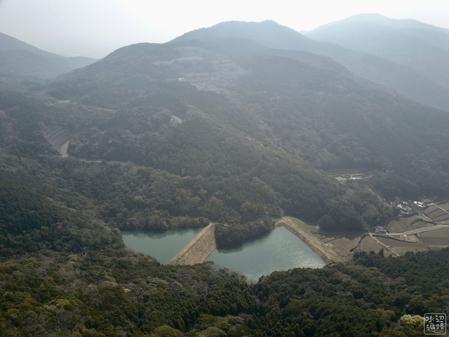f:id:cippillo:20190604230707j:plain f:id:cippillo:20190604230707j:plain