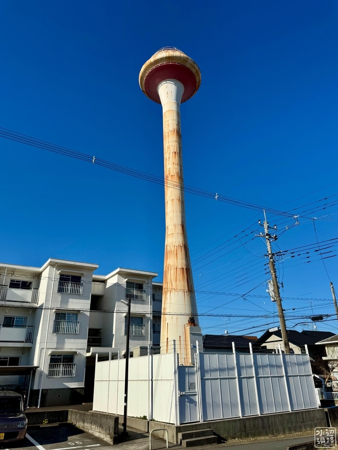 新久田アパート給水塔（茨城県古河） - 水辺遍路