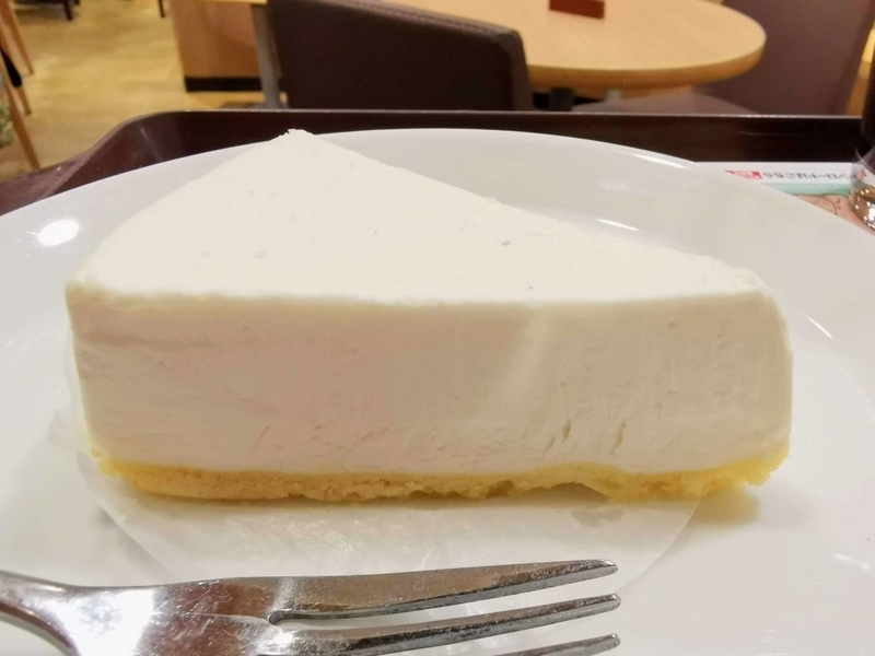 ロッテリア レアチーズケーキ (1)