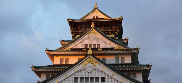 日本へのキリスト教布教の時代背景を表す大阪城の画像