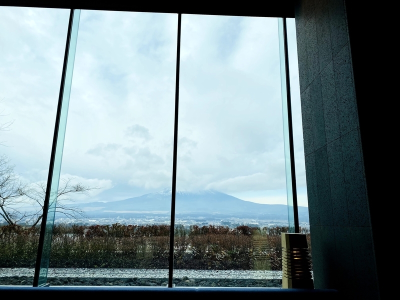 12/28 朝方の富士山