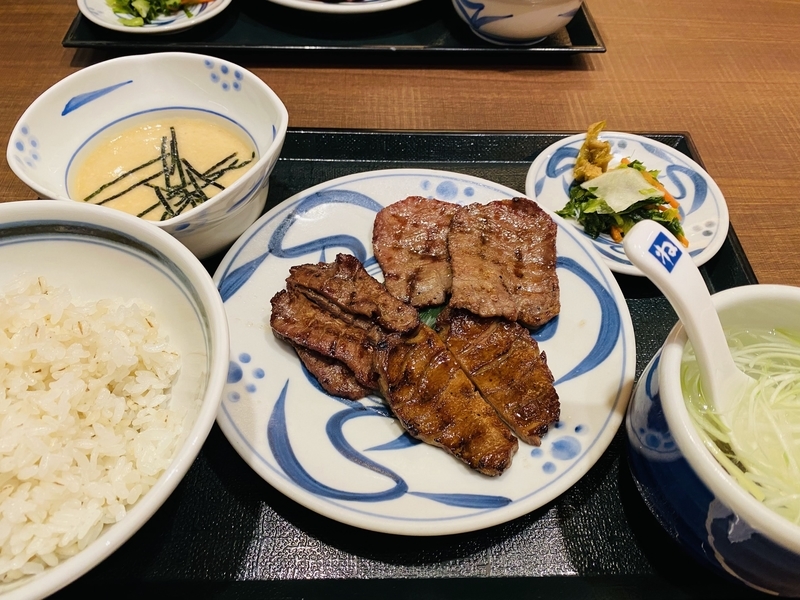 f:id:clara-stoopman:20220103225328j:plain