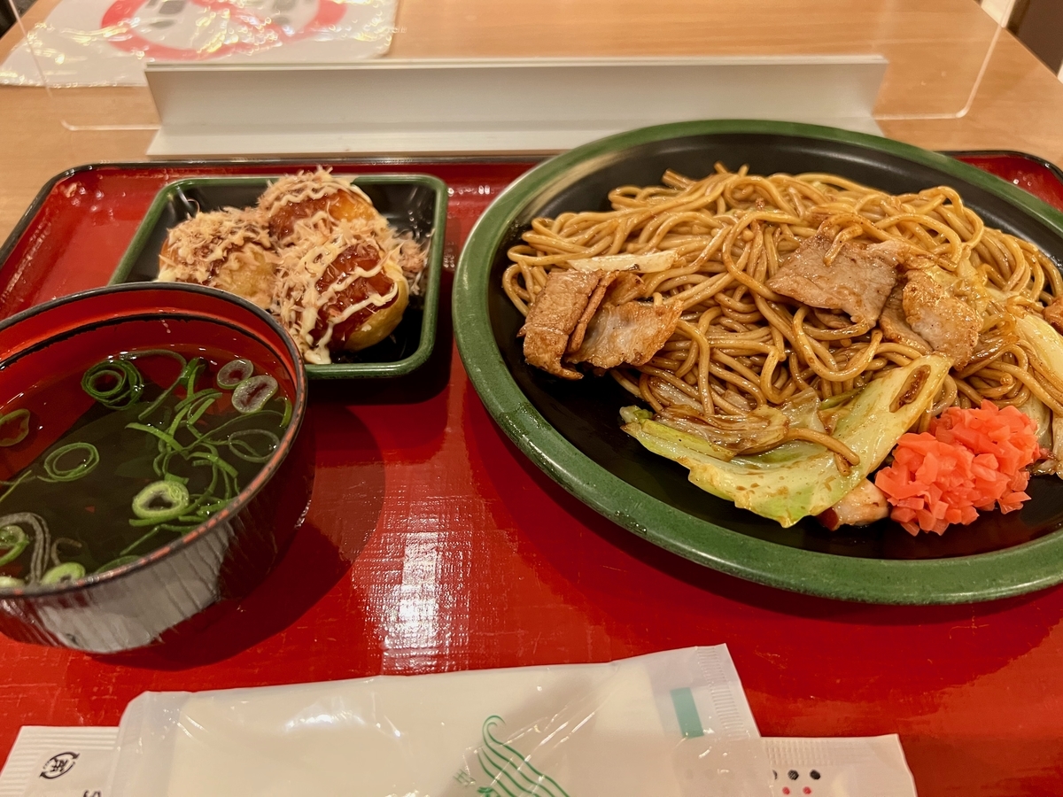 たこ焼割烹 たこ昌の焼きそば たこ焼セット