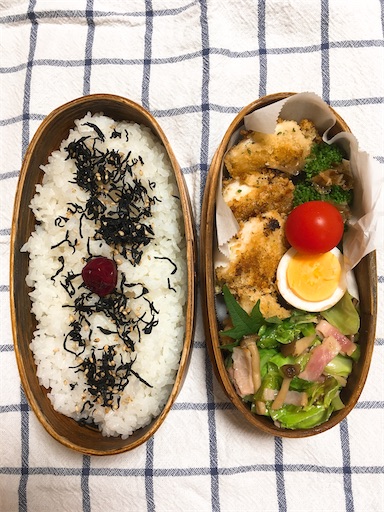1118パンガシウスのチーズパン粉焼き弁当 イマドキの子は ゆるーく続けるまいにち弁当