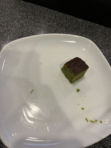 ANA Lounge 抹茶ブラウニー