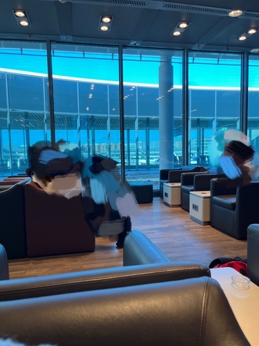 フランクフルト空港ルフトハンザビジネスラウンジ