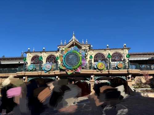 ディズニーランドレイルロード駅舎