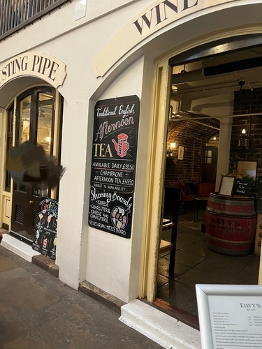Davy's at Covent Garden