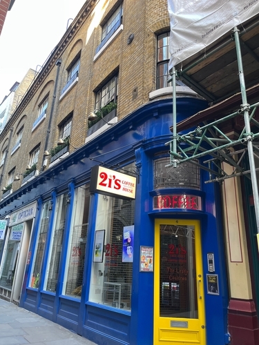漏れ鍋　レドンホールマーケット（Leadenhall Market）