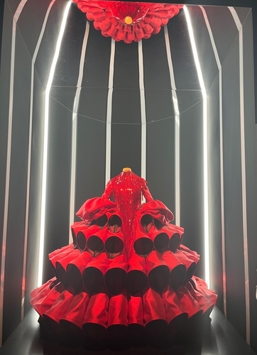 ドレス