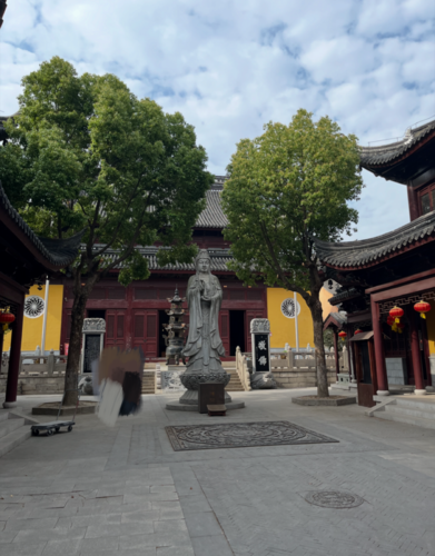 明月古寺