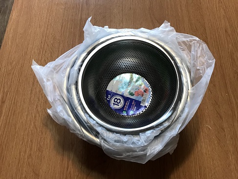 さよなら100均のザルとボール 購入した貝印のステンレスボール パンチングザルがとてもよかった ローコストで心地よいおうち