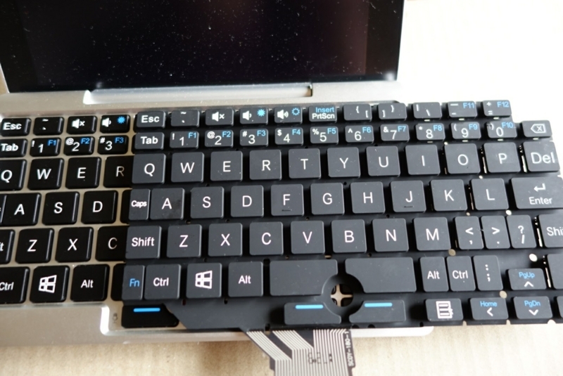 GPD Pocket のキーボードを交換した - 山下泰平の趣味の方法