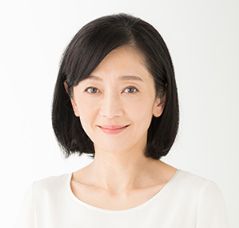 花巻理津役の麻生祐未