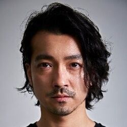 ボーシヤ（弾間剛）/ 金子ノブアキ