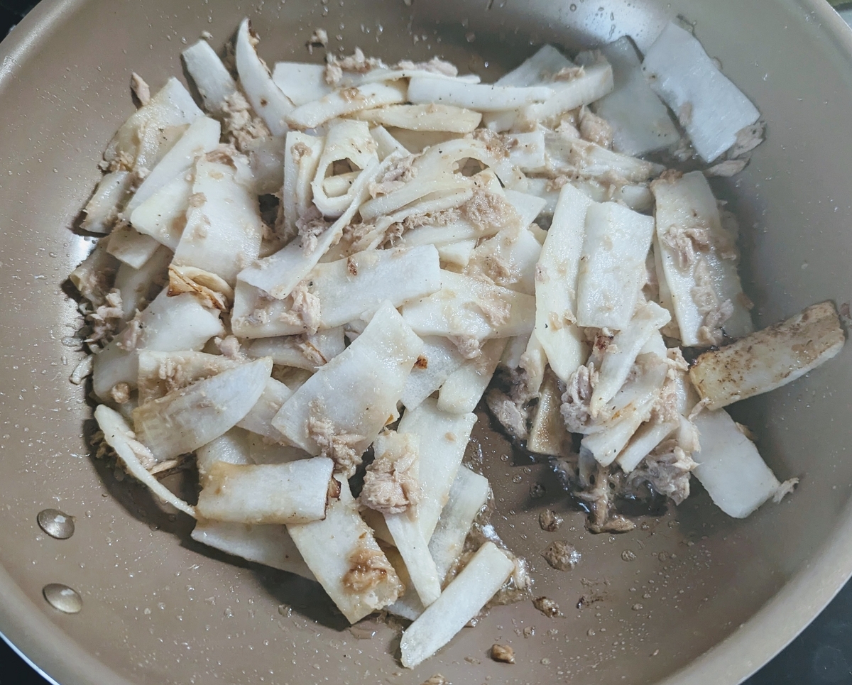 大根とツナの炒め物