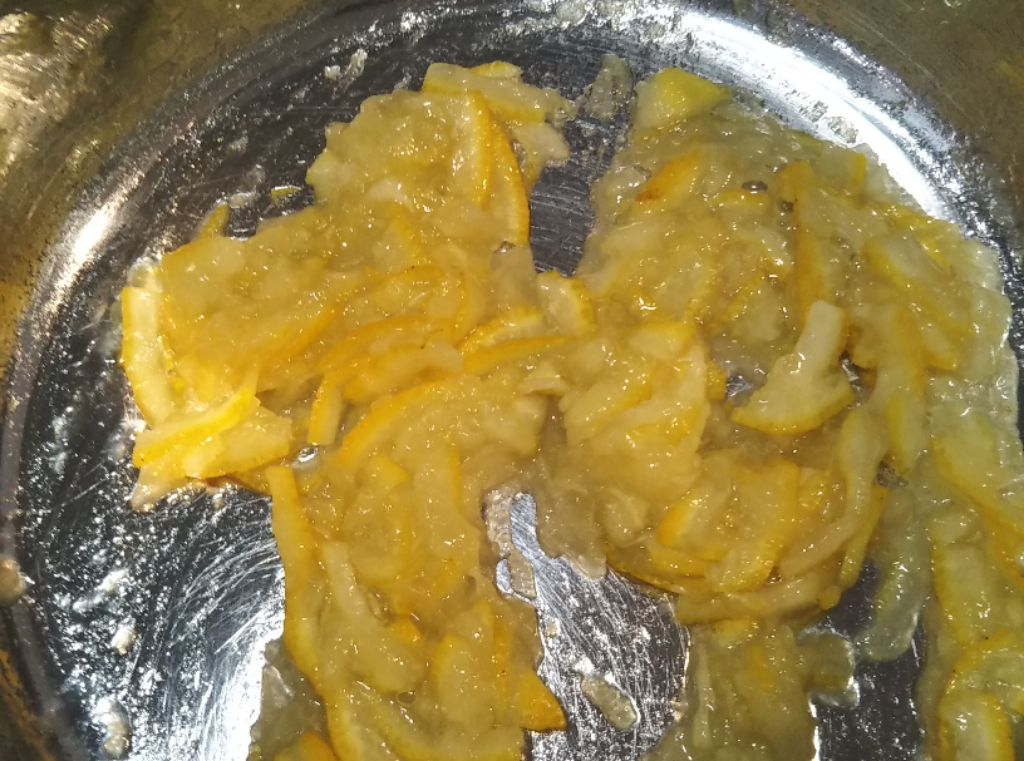 余ったゆずの消費に 10 分でできるトロトロのアレがオススメ こころもちろん たるをしる