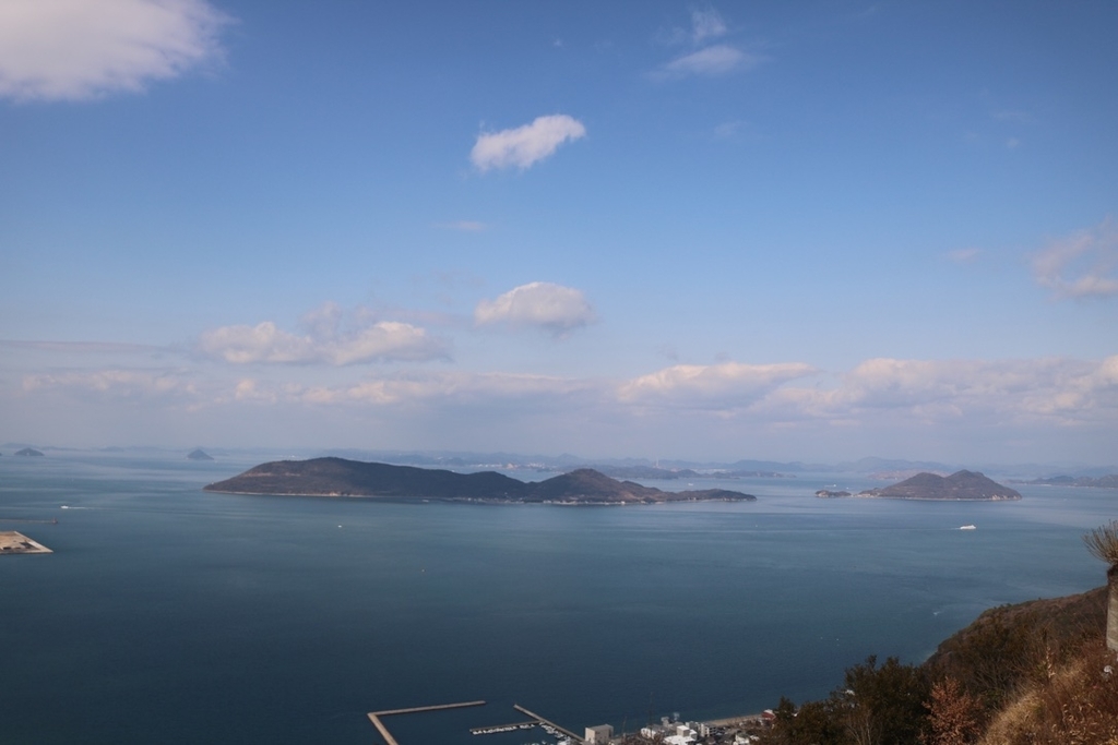 f:id:coden:20190202140455j:plain f:id:coden:20190202140455j:plain