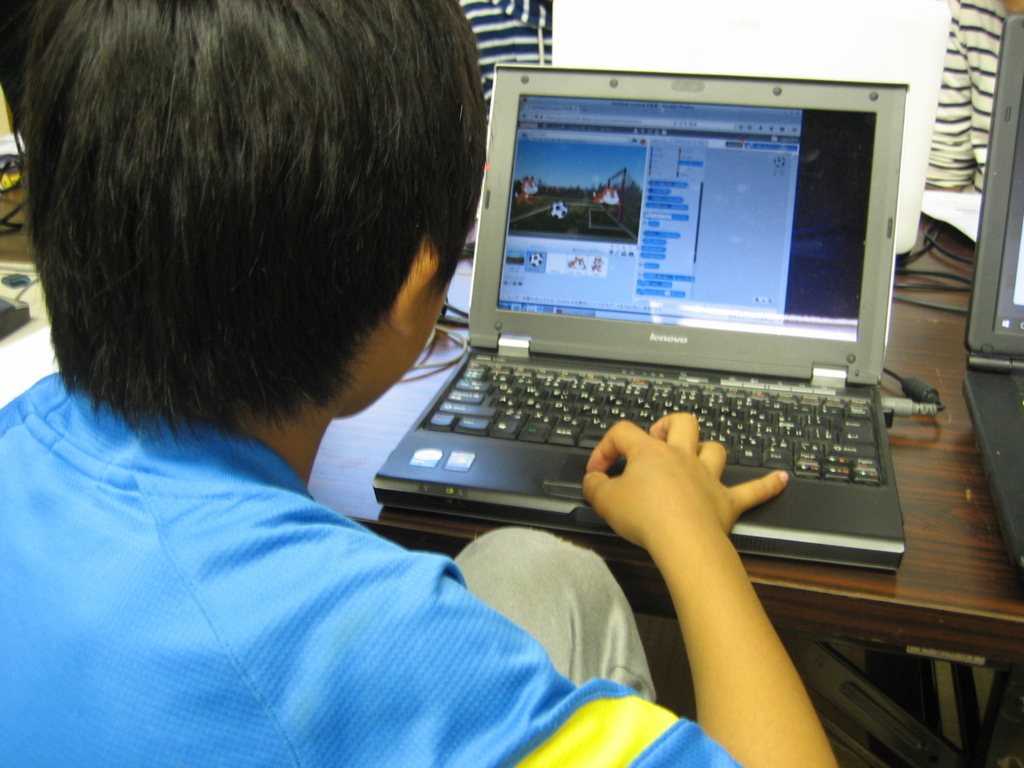 f:id:coderdojo-ise:20180515161800j:plain f:id:coderdojo-ise:20180515161800j:plain