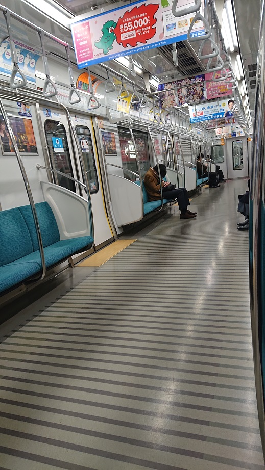鉄道２２ 内装写真あり つくばエクスプレス ｔｘ １０００系 Koedoしゃちょーのおさんぽ