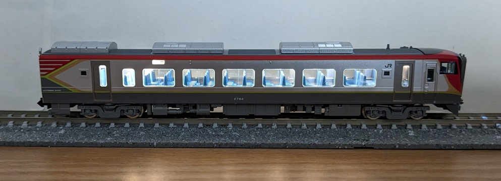 TOMIX JR2700系　特急ディーゼルカー　5両セット　室内灯付き JR 2700系特急ディーゼルカー基本セット｜製品情報｜製品検索