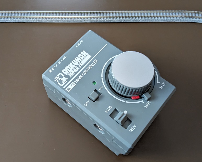 どこでも鉄道模型】を走らせる 乾電池でZゲージが走行します
