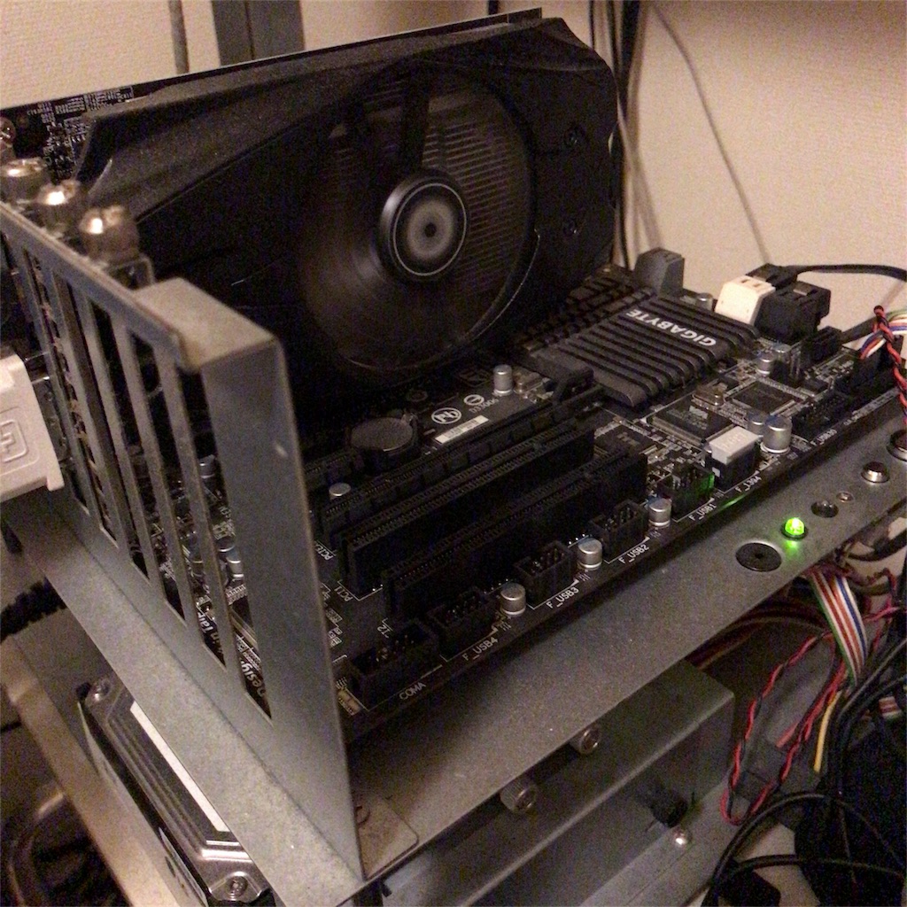 Intel第8世代CPUで新しいPCを組もうとコスパ重視で打線を組んでみた