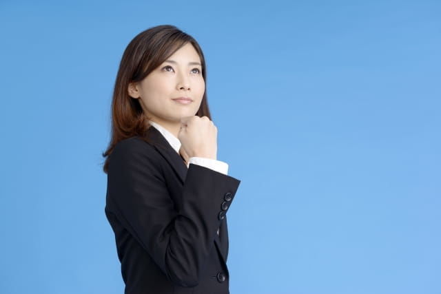 複数の意味がある 庇う 守る その他に サポートする などは英語でどう表現する 英語を話すコツを考える