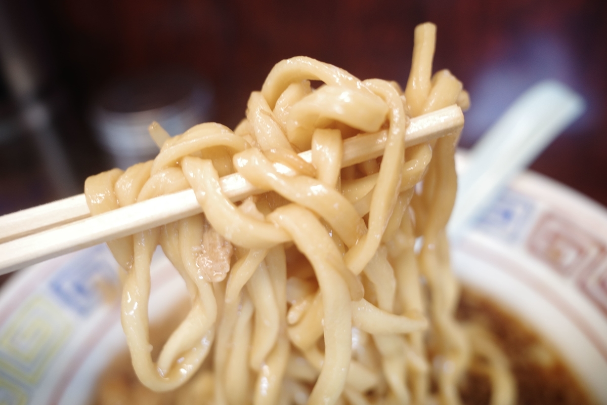 ラーメン二郎 めじろ台店 麺