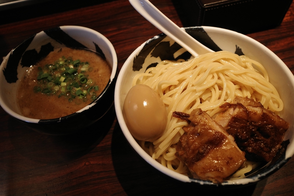 f:id:color-hiyoko:20211119183913j:plain