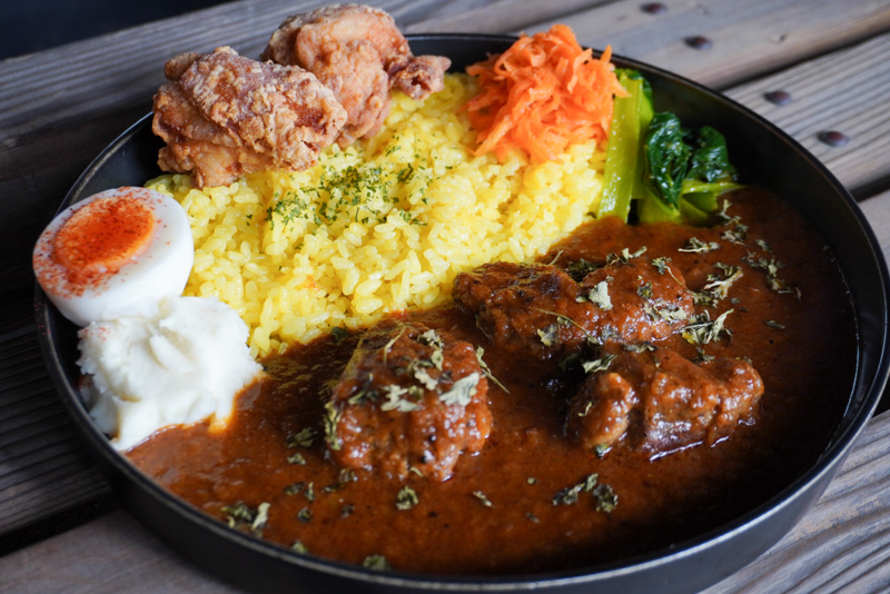 カレーハウス やまねこ亭の北の風薫るラムビンダルー