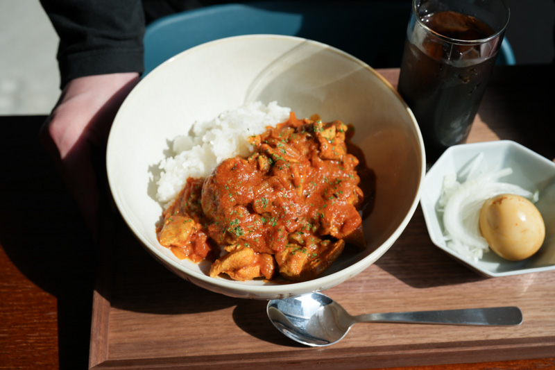 金沢市のカフェFu.のトマトチキンカリー