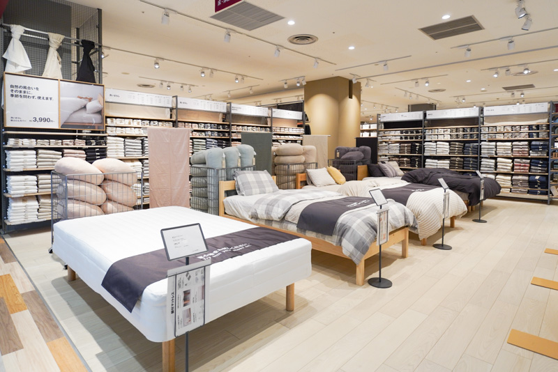 無印良品 アル・プラザ小松の内観