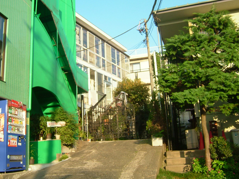 f:id:com:20051012161302j:image