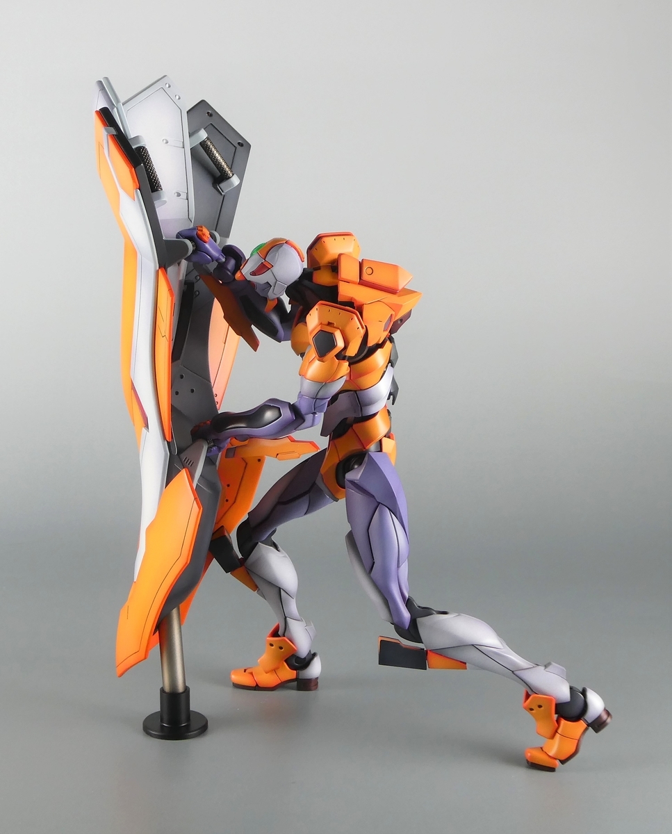 RG 汎用ヒト型決戦兵器 人造人間エヴァンゲリオン 正規実用型 3号機 4573102620743_3_1800x1800.jpg?
