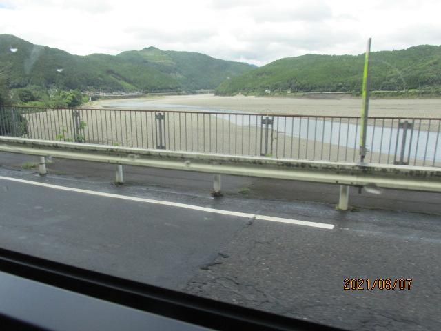 f:id:commodore:20211024210822j:plain