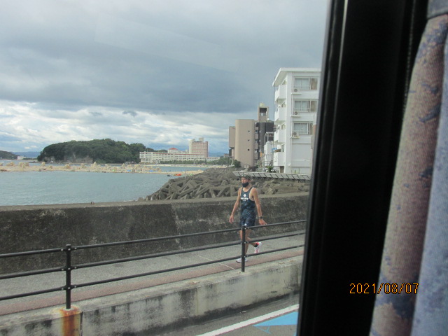 f:id:commodore:20211111175111j:plain