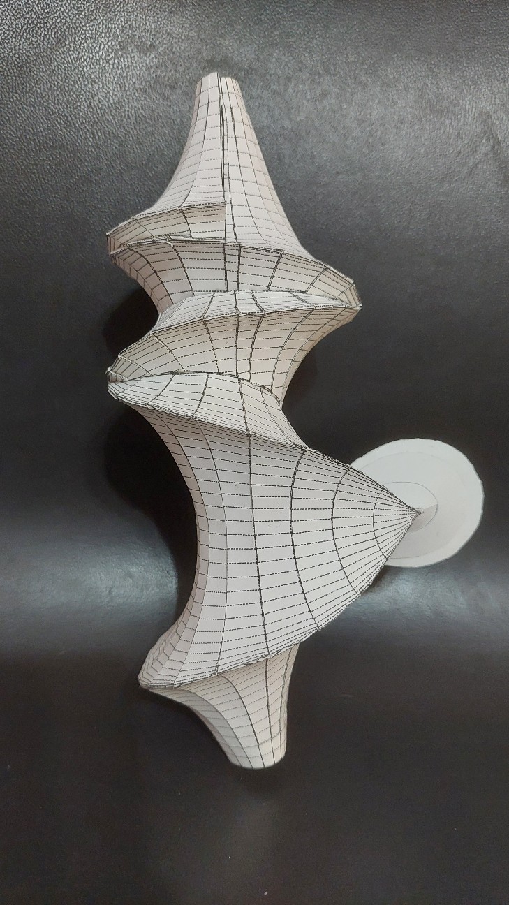 Papercraft Kuen Surface