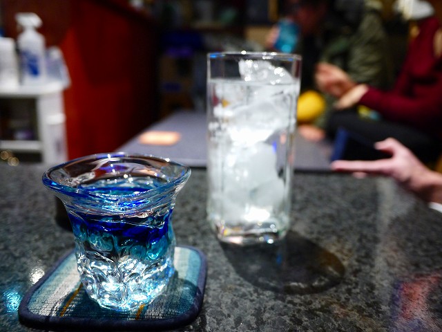 火曜飲み記 仲間内での忘年会で高田馬場のガチの本場中華とか沖縄料理が一切出てこない沖縄料理の店で泡盛を飲んだりした あのcongiroが 酒と旅と を大いに語る ブログ 超 火曜飲み記 仲間内での忘年会で高田馬場のガチの本場中華とか沖縄料理が一切出てこない沖縄料理の店で泡盛を飲んだりした あのcongiroが 酒と旅と を大いに語る ブログ 超