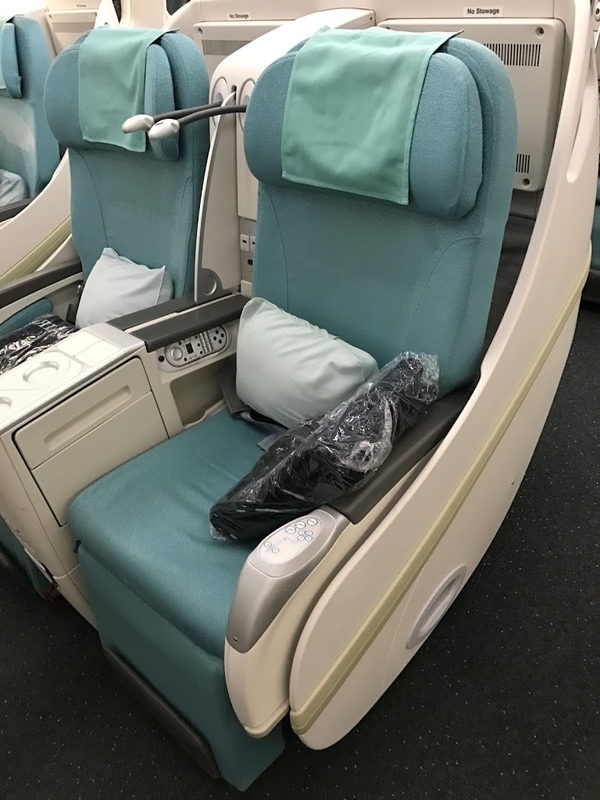 大韓航空ビジネスクラス（往路）】空港ラウンジの軽食や機内食