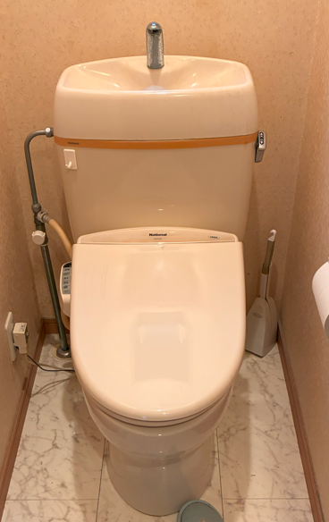 Panasonic クリーム色 便座 補高便座やわらか｜排泄用品｜介護用品・設備 | パナソニックのエイジ