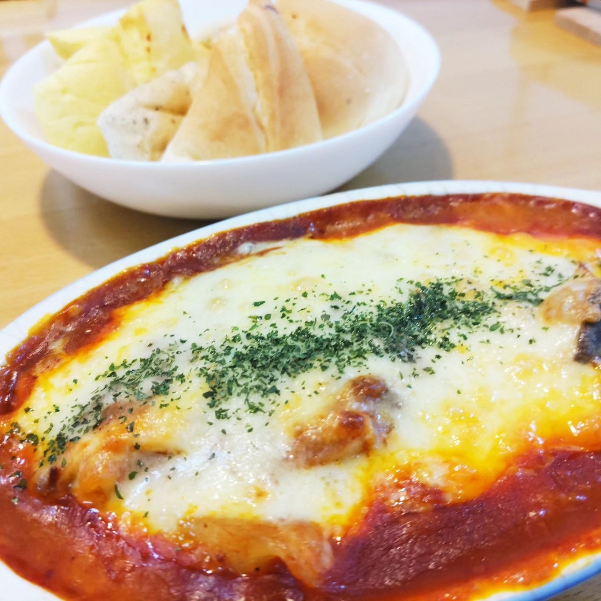 冷凍水餃子で簡単なんちゃってラザニア