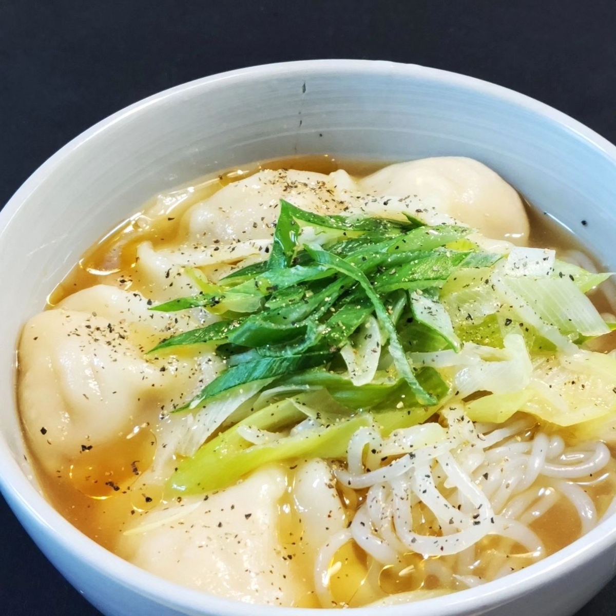 簡単手間抜き しらたきスープ餃子