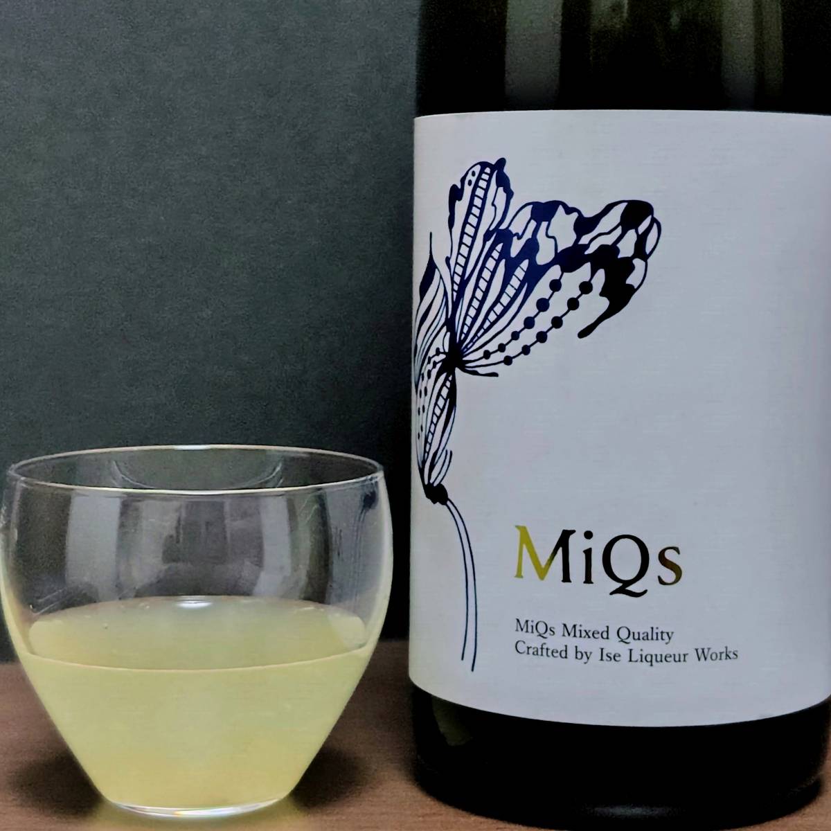 MiQs
