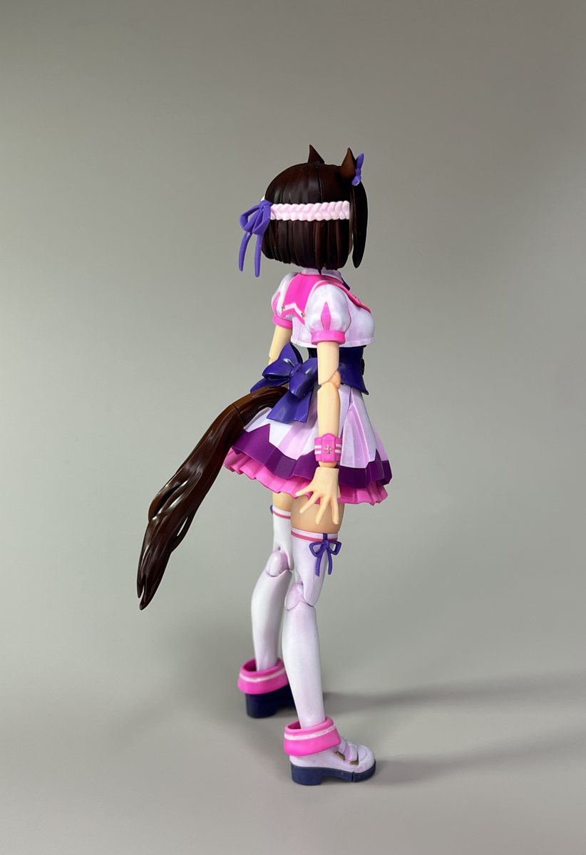 ウマ娘　フィギュアライズ　プラモデル　トウカイテイオー　スペシャルウィーク Amazon.co.jp: ウマ娘 スペシャルウィーク トウカイテイオー 2体