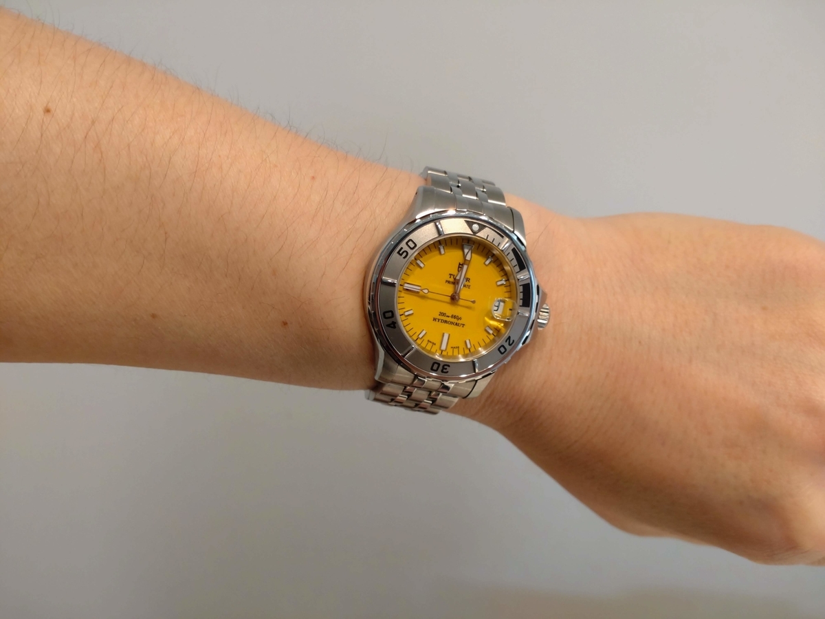 38mm 手首が細い人の腕時計選びについて 42mm Coroblog