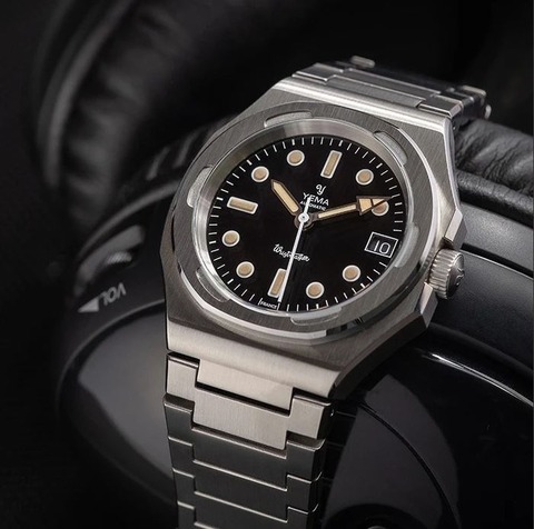 YEMA】手首が細い男の腕時計選び Wristmaster traveller編【フランス