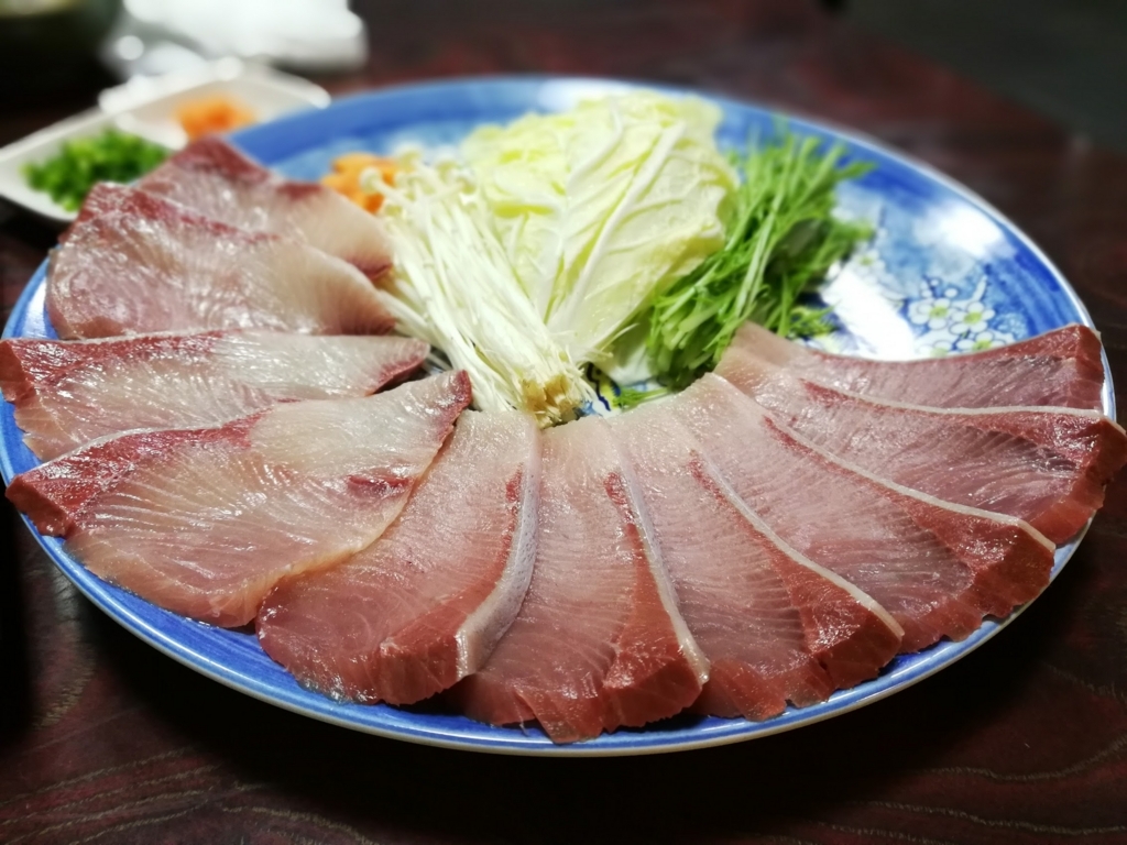 氷見で寒ブリを食らう - だれよりもやる