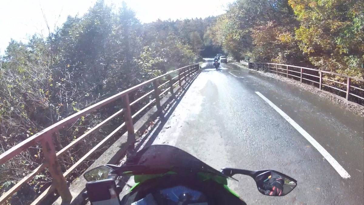 f:id:corocoma:20191028225449j:plain